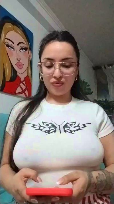 Изображение секс-шоу модели Latinaakita4