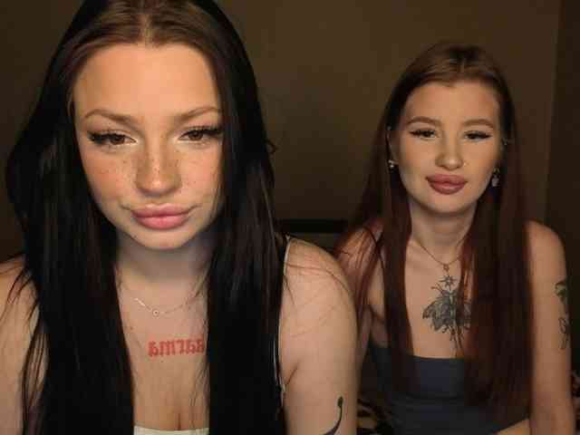 LisaAndDenis's sex show image