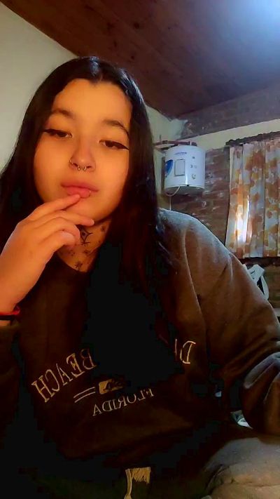 Изображение секс-шоу модели Kittty_1822 Изображение секс-шоу модели Kittty_1822