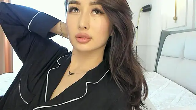 Sexshow-Bild von SayokoMia_S Sexshow-Bild von SayokoMia_S