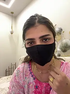 MaYaa__11's sex show image