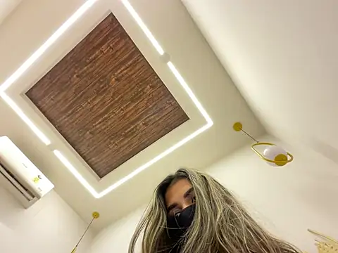 MaYaa__11's sex show image