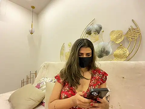 Изображение секс-шоу модели MaYaa__11