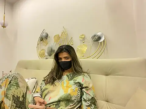 Изображение секс-шоу модели MaYaa__11