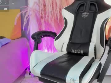 Изображение секс-шоу модели natashaegnath_