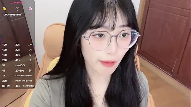 Изображение секс-шоу модели Nice2C- Изображение секс-шоу модели Nice2C-