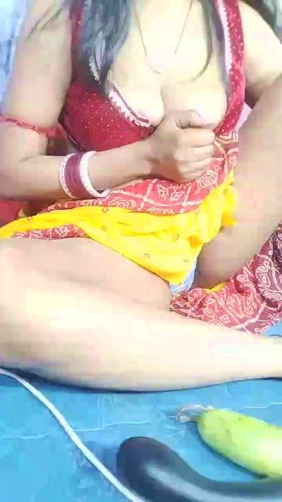 YourSanam's sex show image