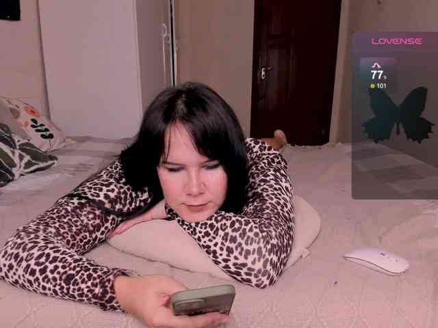 reyniri's sex show image