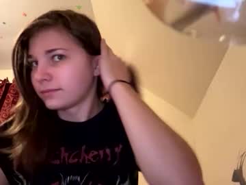 deepthroatqueen33's sex show image deepthroatqueen33's sex show image