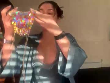 justbecauseiloveit's sex show image