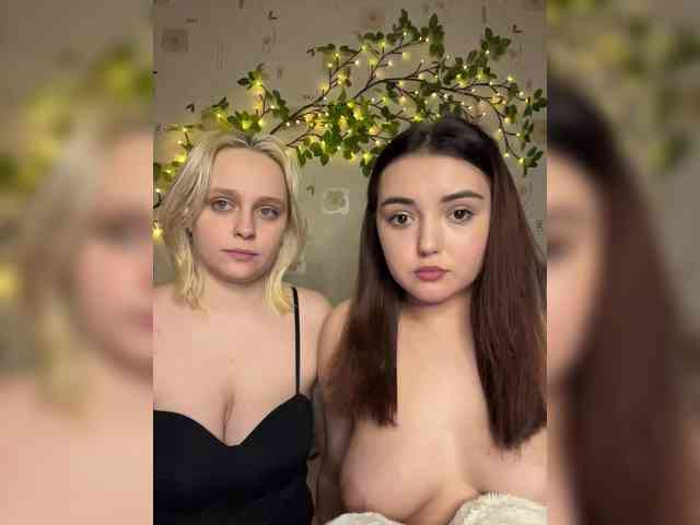 Изображение секс-шоу модели BellaAndAlice