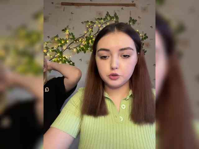 Изображение секс-шоу модели BellaAndAlice