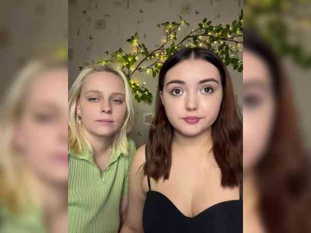 Изображение секс-шоу модели BellaAndAlice