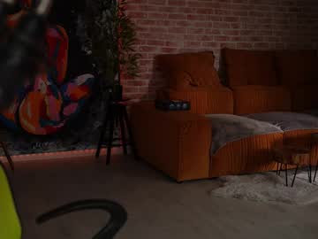 alliesynns's sex show image