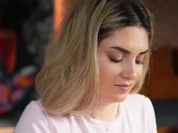 alliesynns's sex show image