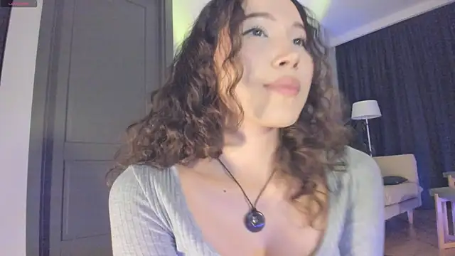 Изображение секс-шоу модели mey_baee