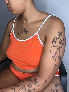 Drippincaty's sex show image