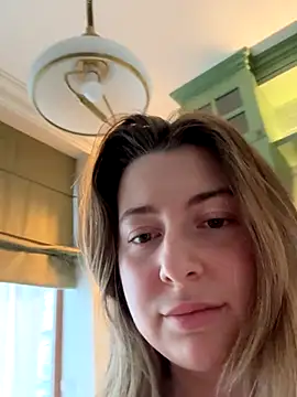 curvyflawless's sex show image