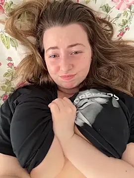 Sexshow-Bild von curvyflawless Sexshow-Bild von curvyflawless