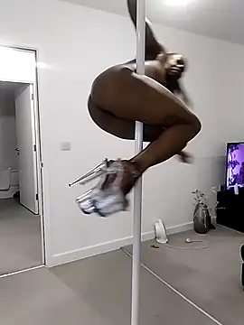 Cinderellajewelsofficial's sex show image Cinderellajewelsofficial's sex show image