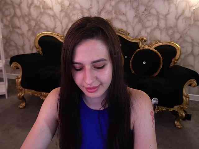 AlesiaDessmond's sex show image