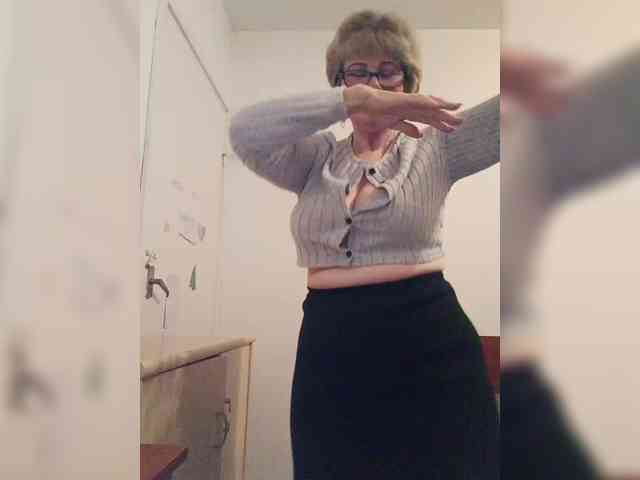 Изображение секс-шоу модели KASANDRABOLOSHKA Изображение секс-шоу модели KASANDRABOLOSHKA