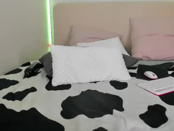 Изображение секс-шоу модели alice_bluue