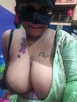 Изображение секс-шоу модели Dassing_strip_couple