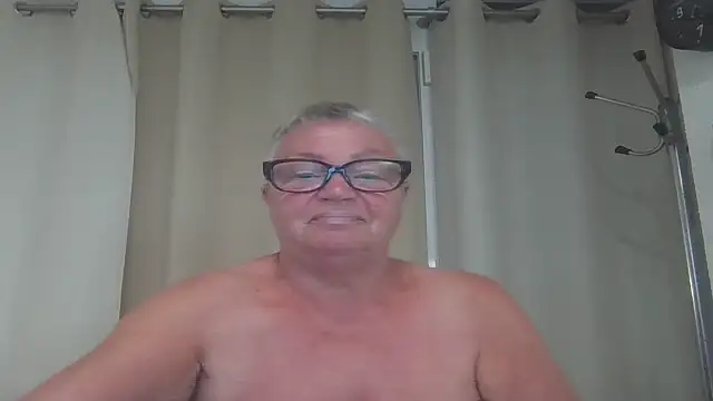 Mystery-Grandmother's sex show image Mystery-Grandmother's sex show image