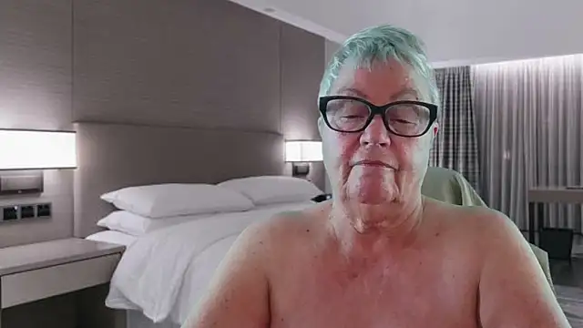Mystery-Grandmother's sex show image Mystery-Grandmother's sex show image