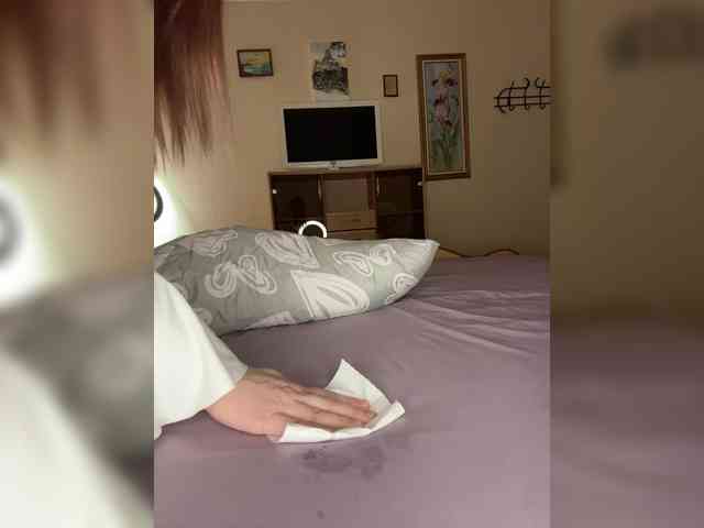 Ginger-nipple1's sex show image