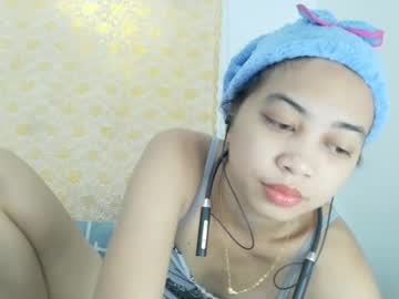ursexy_pinay_skinny's sex show image