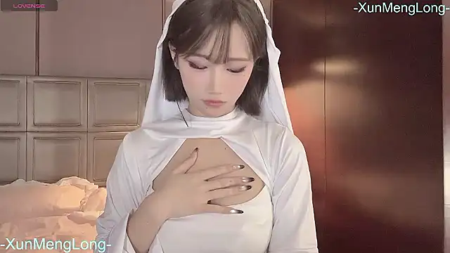 -XunMengLong-'s sex show image