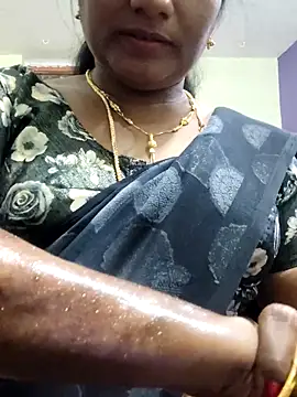 Изображение секс-шоу модели laxmipriya143 Изображение секс-шоу модели laxmipriya143