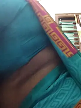 Изображение секс-шоу модели yamini1431