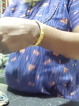 Изображение секс-шоу модели yamini1431 Изображение секс-шоу модели yamini1431