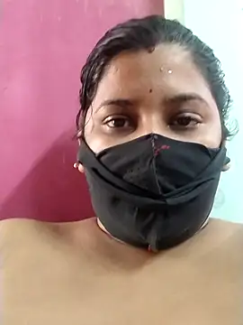 Изображение секс-шоу модели pinkisaha75