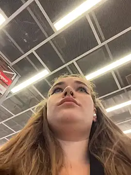 Holy_Tereza's sex show image