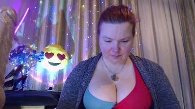 laraluxe's sex show image