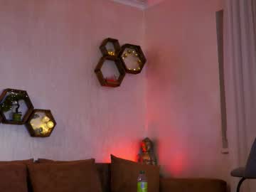 Изображение секс-шоу модели angelinarise Изображение секс-шоу модели angelinarise