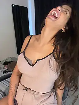 chicachocolate01's sex show image