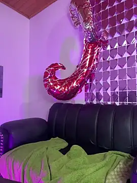 yasmin_rahal's sex show image