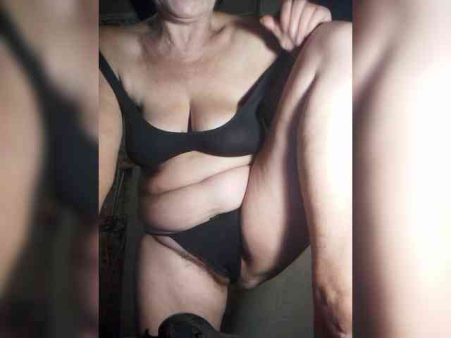 NikaGold45's sex show image NikaGold45's sex show image