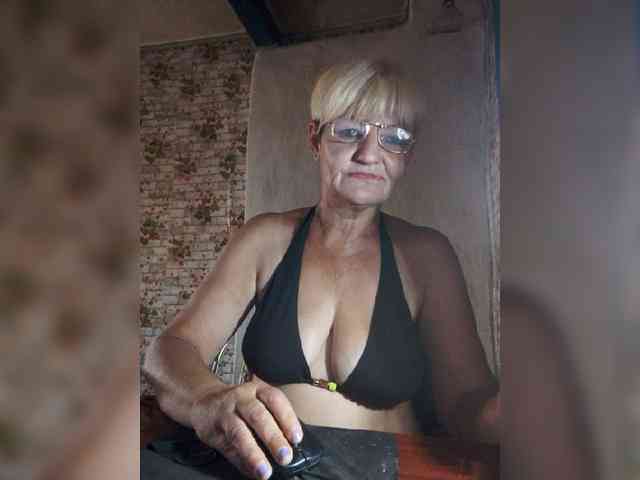 Sexshow-Bild von NikaGold45