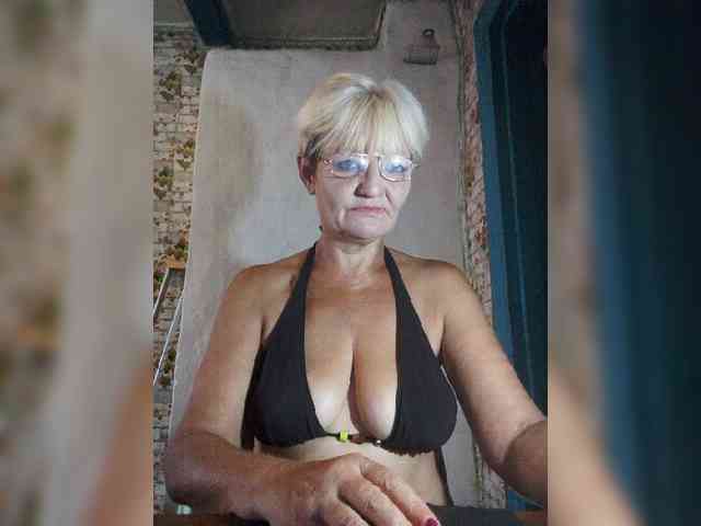 Sexshow-Bild von NikaGold45