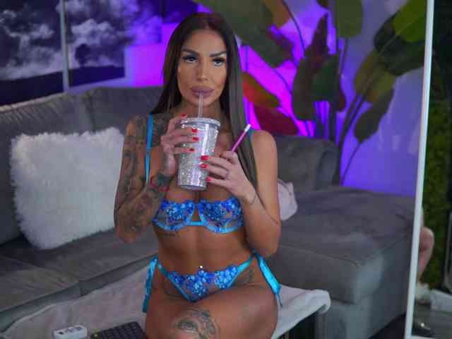 Sexshow-Bild von RaquelleVon Sexshow-Bild von RaquelleVon