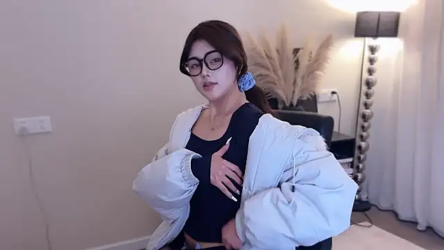 Cure-uuuuuuuu's sex show image