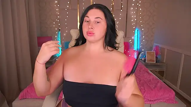 Sexshow-Bild von ArianaDarkk