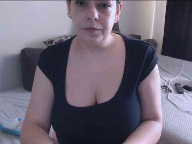 Sexshow-Bild von GiuliaHotXXX1