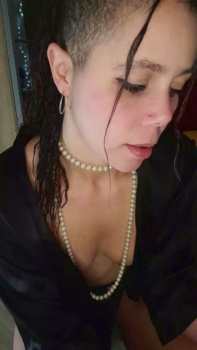 SelinaCoquine69's sex show image